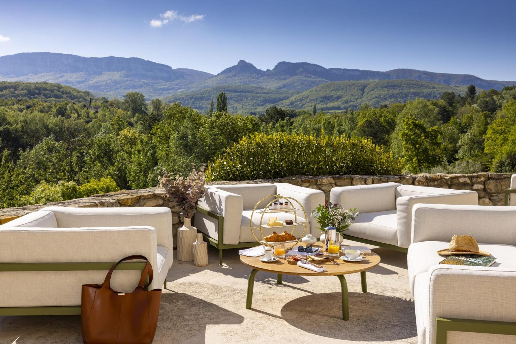 Chateau Les Oliviers De Salettes Charols ภายนอก รูปภาพ